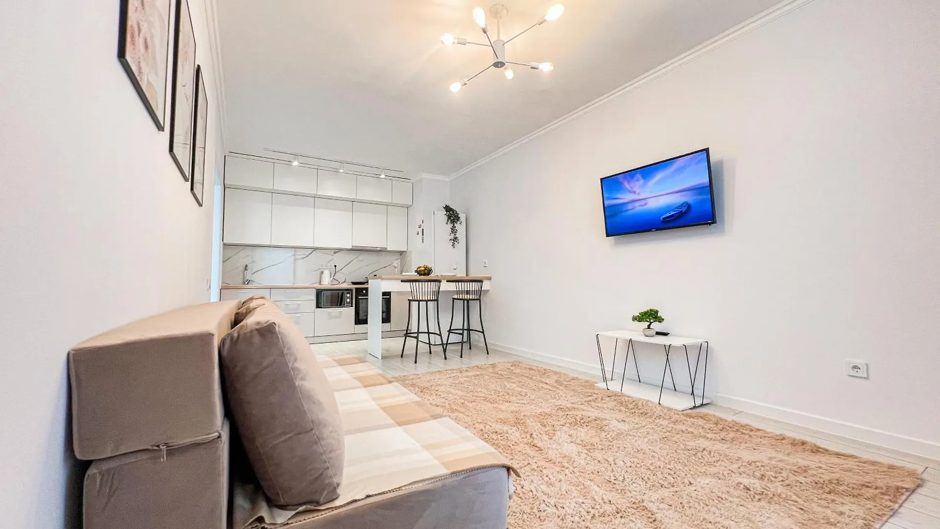 Apartment Жк Auezov City- В Центре Города Almaty