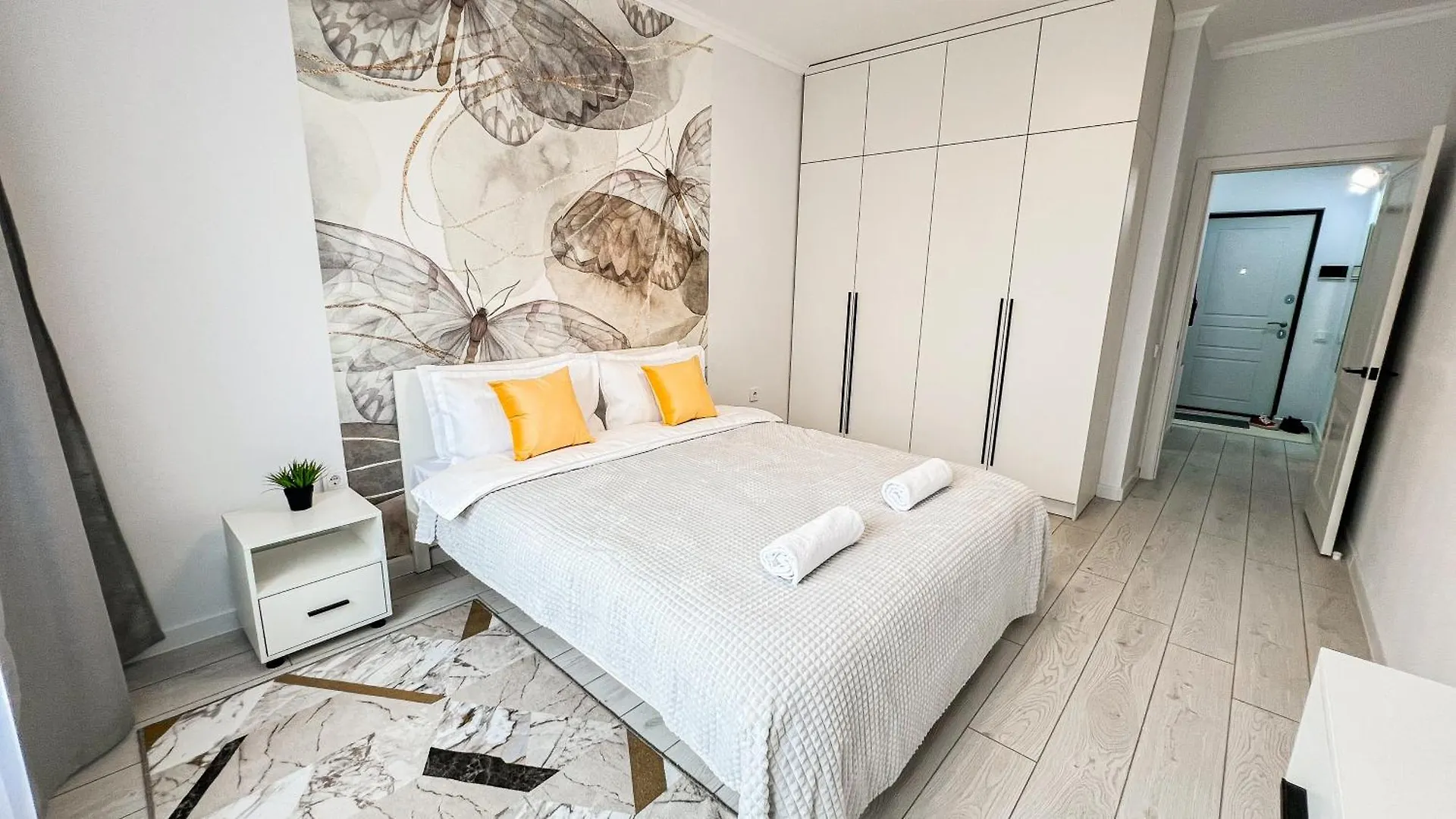 Apartment Жк Auezov City- В Центре Города Almaty